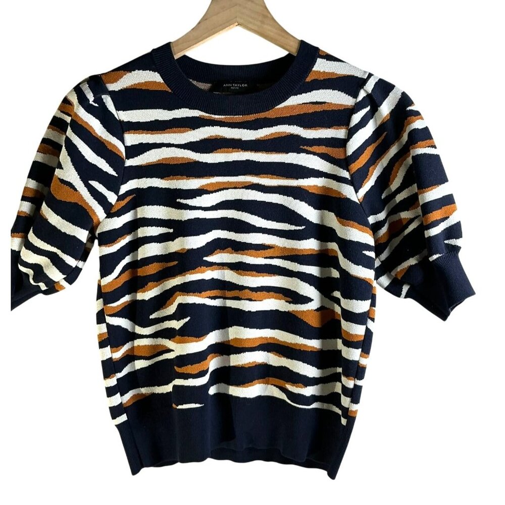 Ann Taylor Knit Sweater - Size: Medium Petite